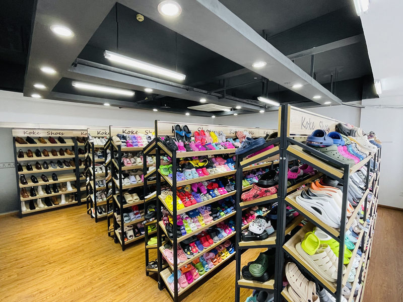 Wenzhou Koke Shoes Co., Ltd. Clogs