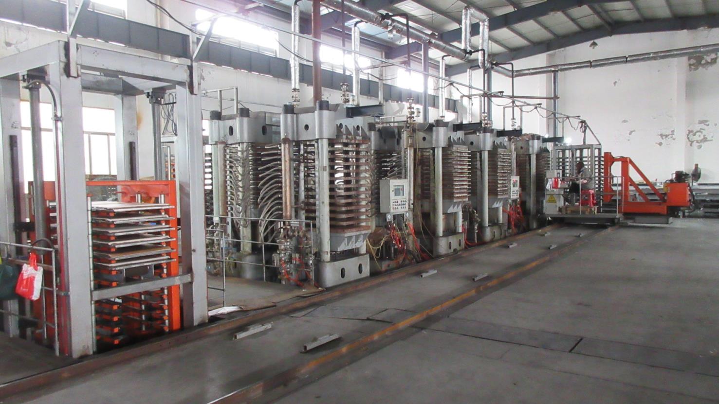 Dalian Baishi Trading Co., Ltd. SPC Floor