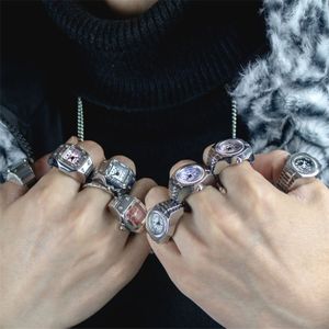 Factory Direct Wholesale Hot Selling Creative Alloy Shell Finger Watch Ring Watch For Couples Men And Women