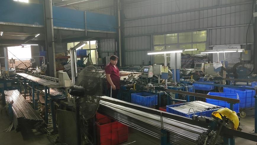 Ningbo Earthone Metal Technology Co., Ltd. welded stainless steel tubes