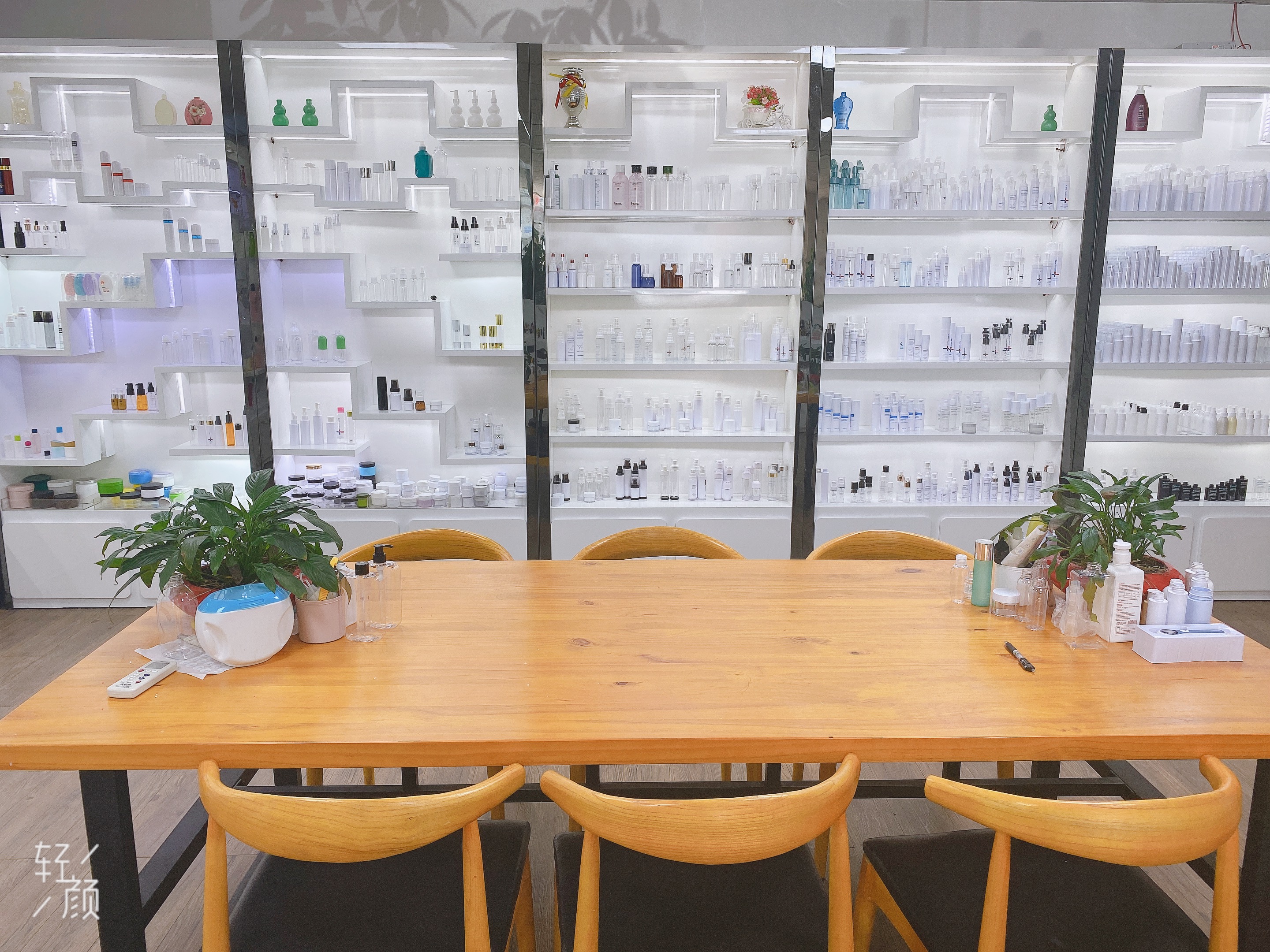 Guangzhou Kehua Plastic Products Co., Ltd. PET Bottles
