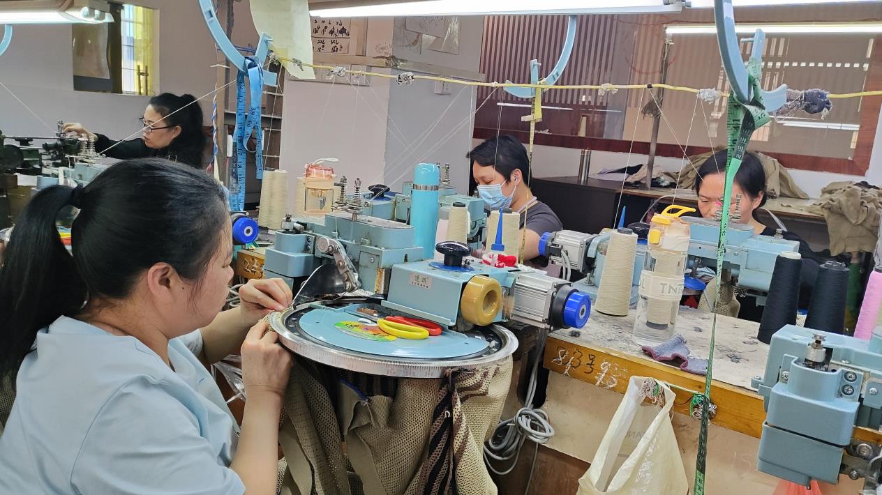Guangzhou Shangsi Fashion Co., Ltd. factory image 4
