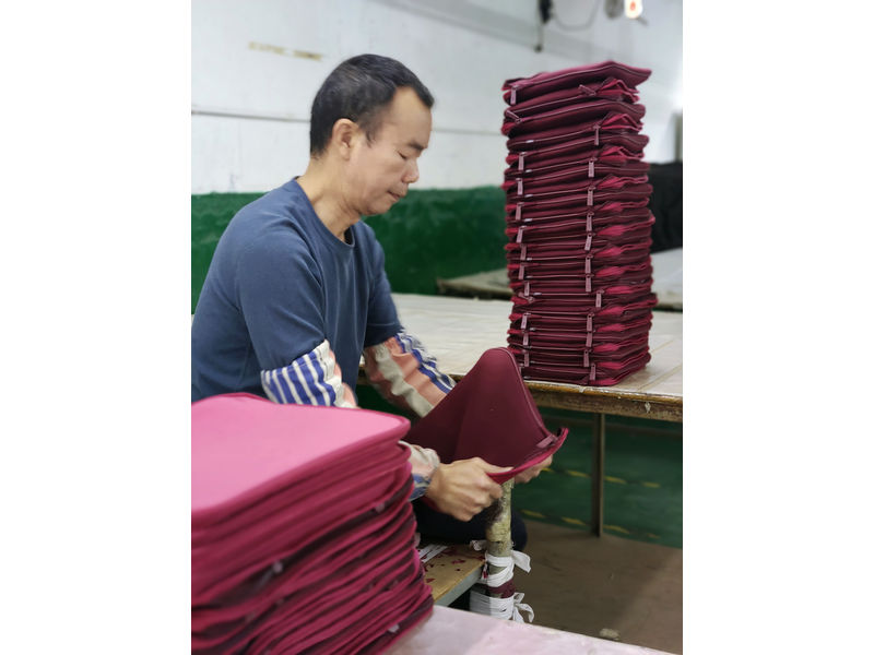 Shenzhen Eastern-pro Industrial Limited Company Memory foam sleeves