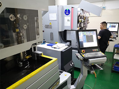 Kec-Tech Ltd. Laser Safety Glasses