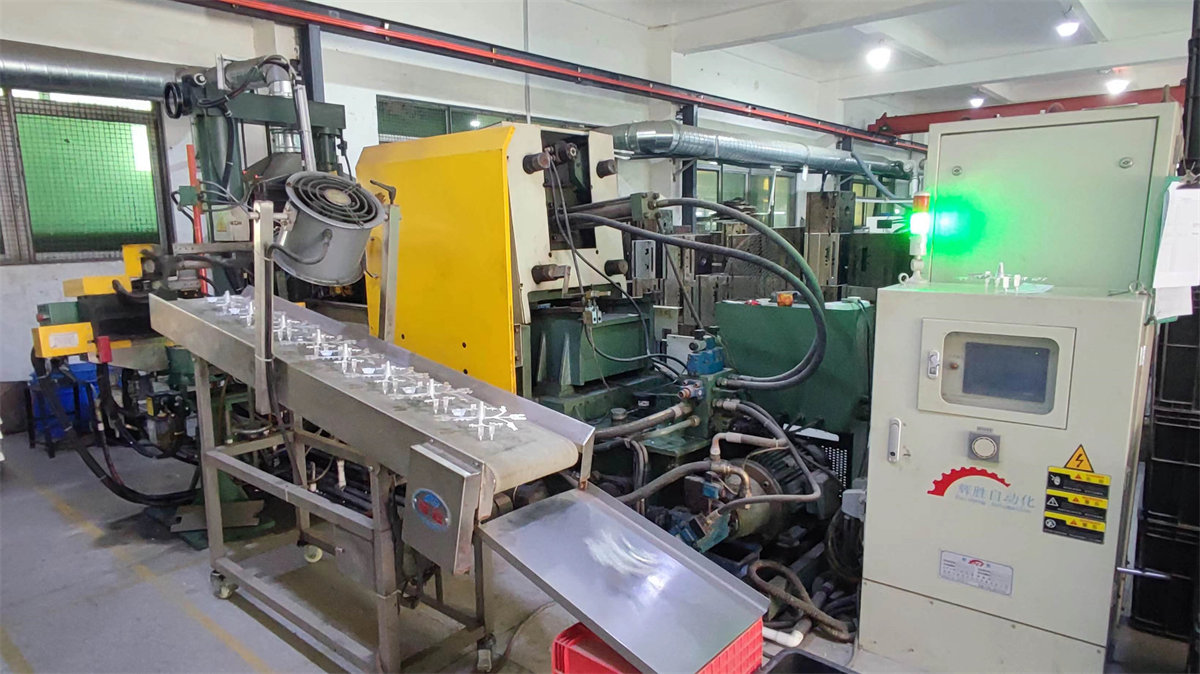 Guangzhou Bao Si Lun Technology Co., Ltd. Bumper Balls
