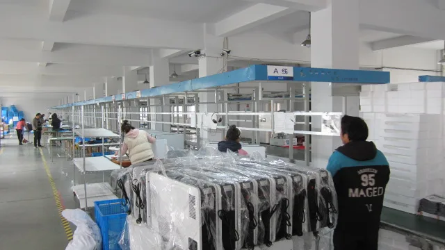 Ningbo Panel Electric Appliance Co., Ltd. Radiator