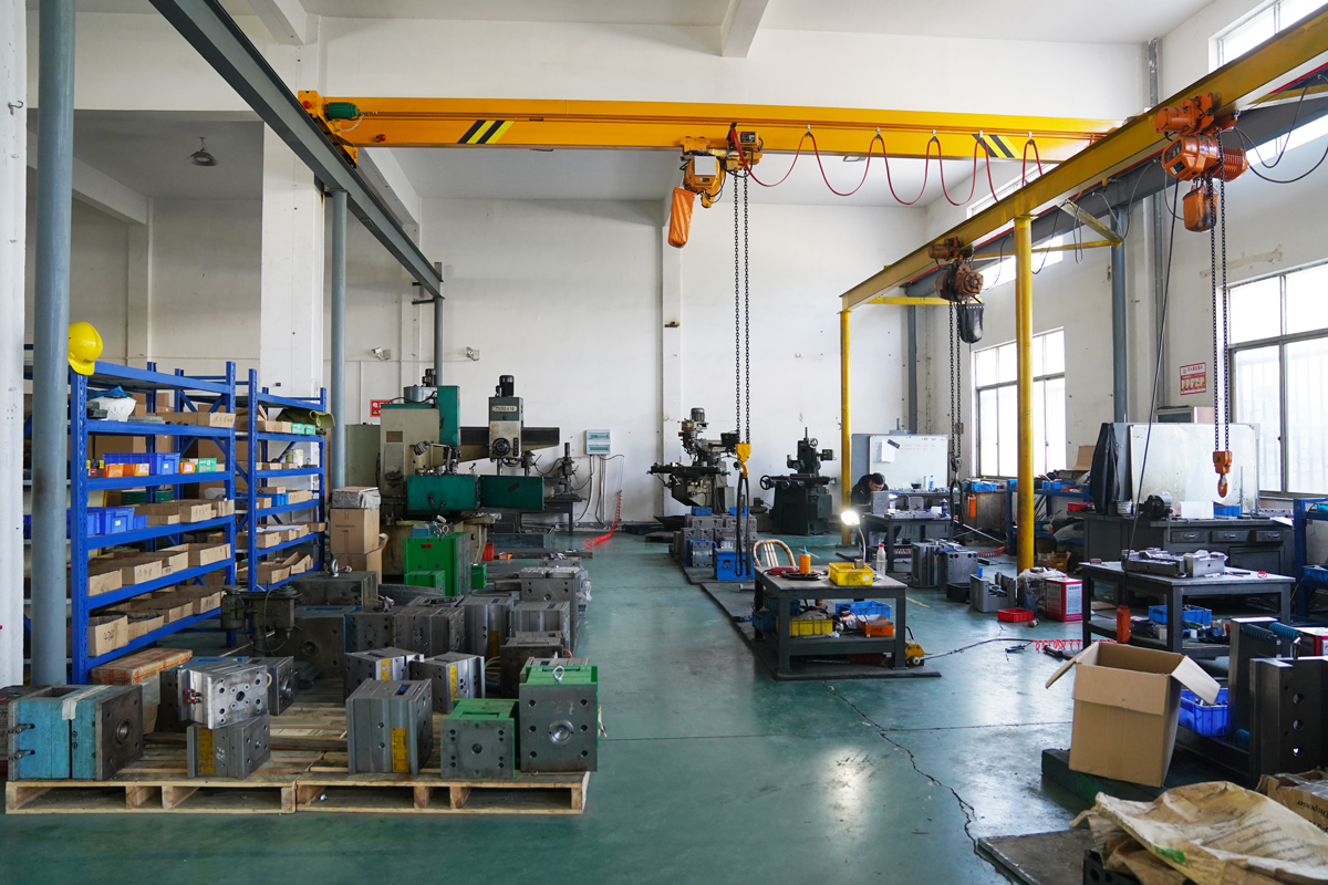 Ninghai County Hesheng Houseware Co., Ltd. Cake Decorating Tools