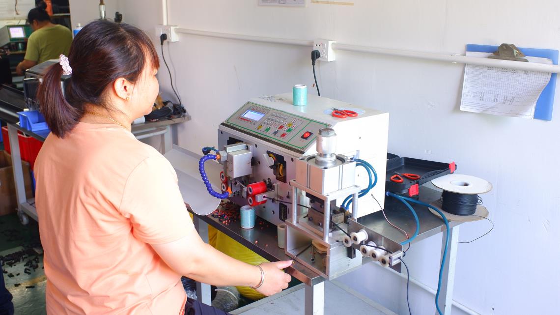 Shenzhen Tompzon Electronics Co., Ltd. factory image 5