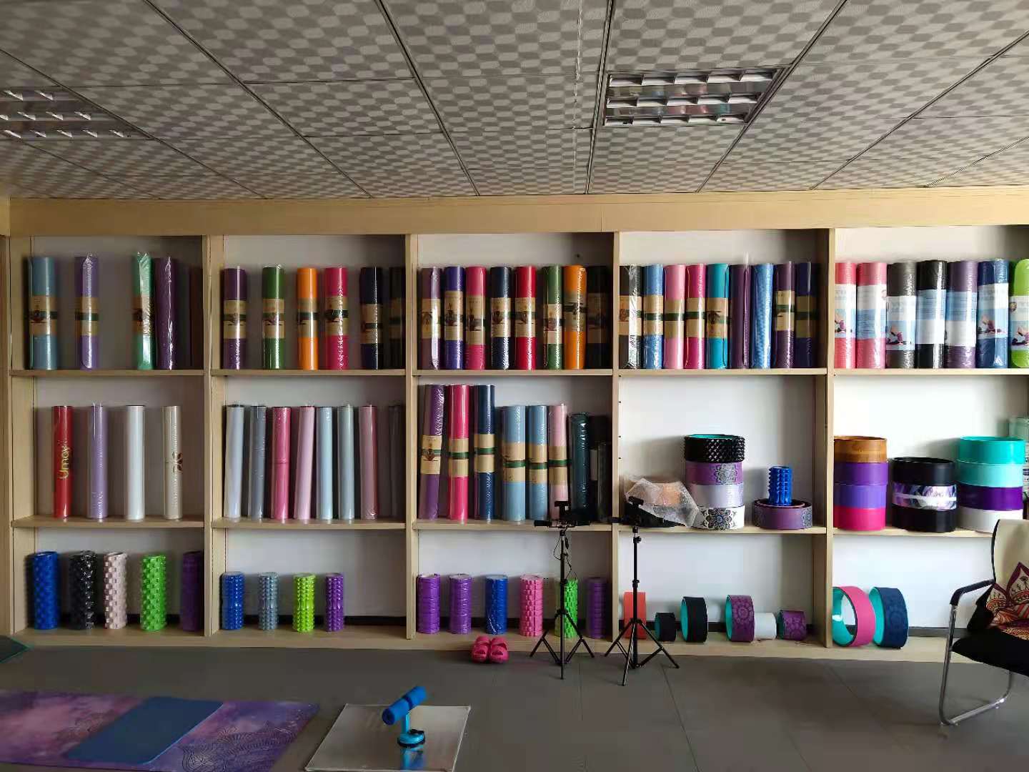 Yiwu Yining Sports Products Co., Ltd. Pickleball Balls
