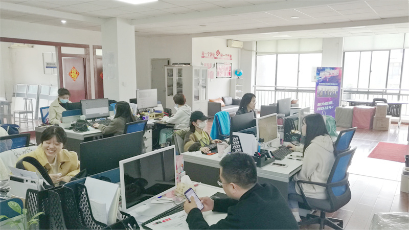 Wuhan Corhunter Garment Co., Ltd. Tactical Suits