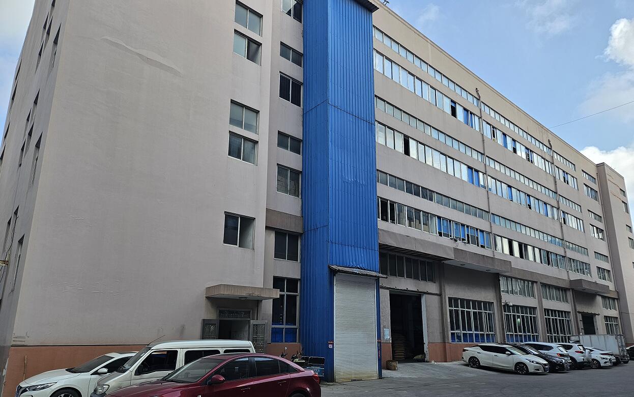 Wenzhou Honglu Light Industry Co., Ltd. Electric Cigarette Lighters