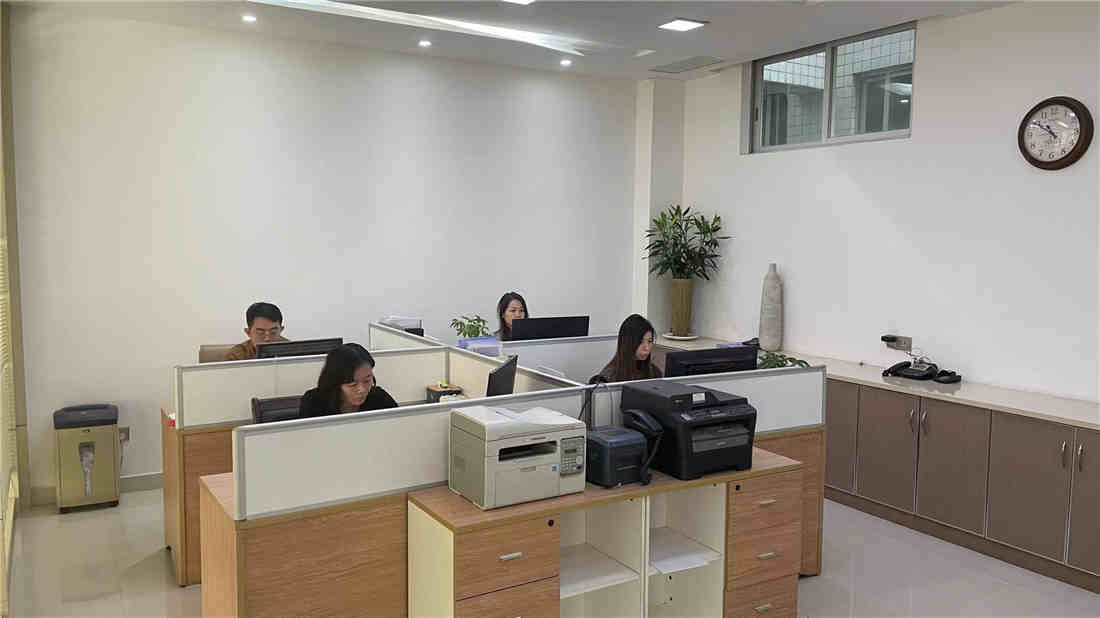 Chaozhou Chaoan Yazhi Polyresin Craft Factory factory image 6