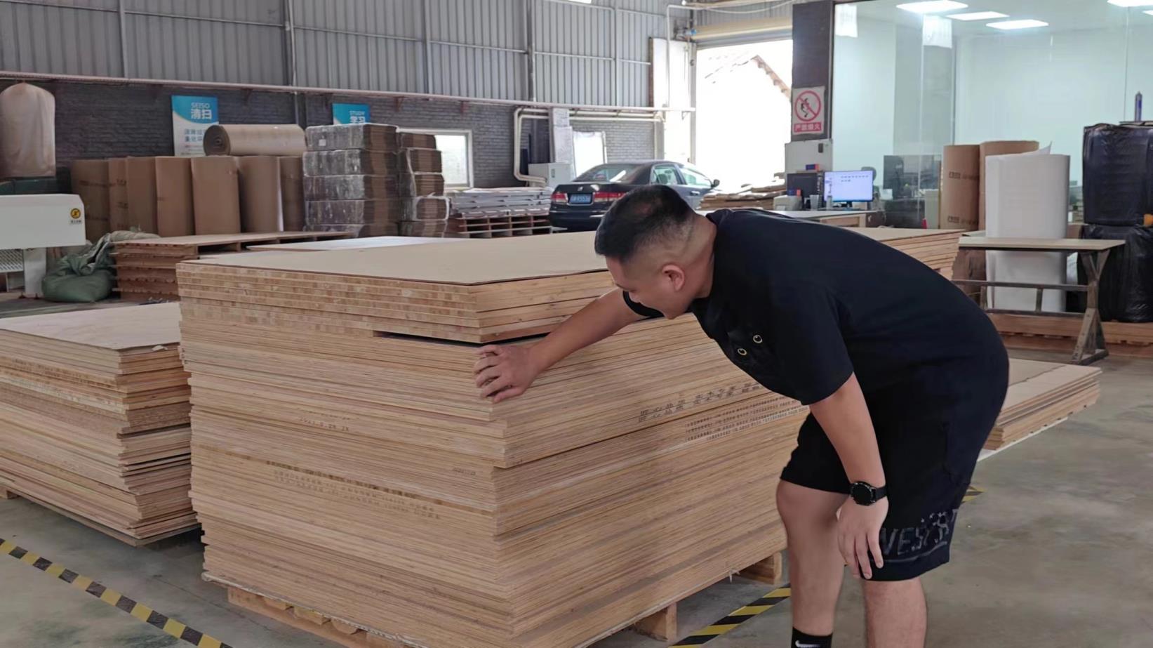 Yunfu Jeun Cheung Furniture Co., Ltd. bookcases