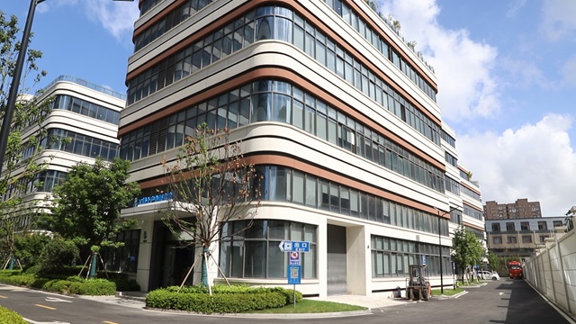 Xiangjing (Shanghai) M&E Technology Co., Ltd. Pneumatic Control Valves