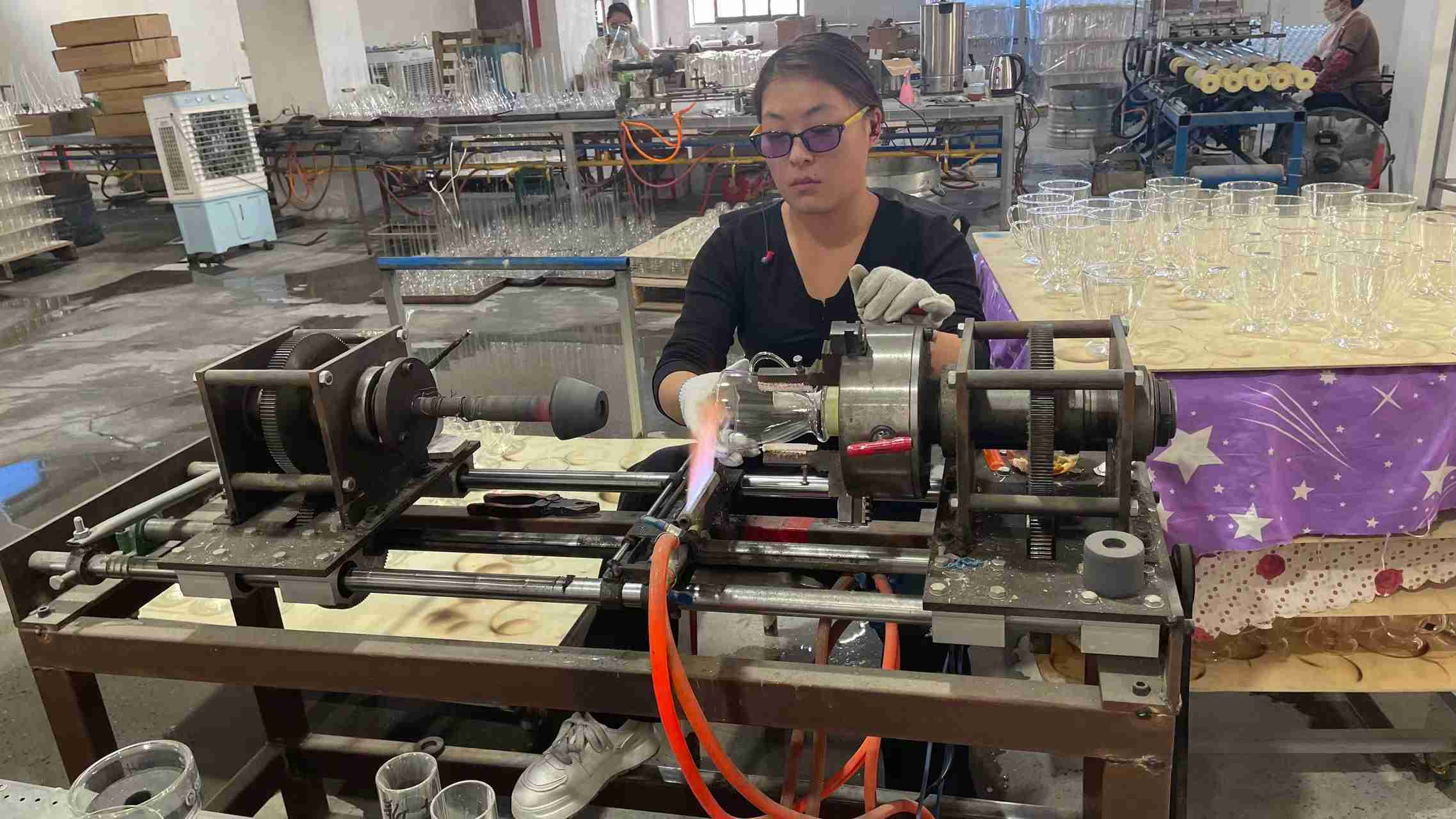 Hejian County Xinhua Glass Products Co., Ltd. borosilicate glass teapots