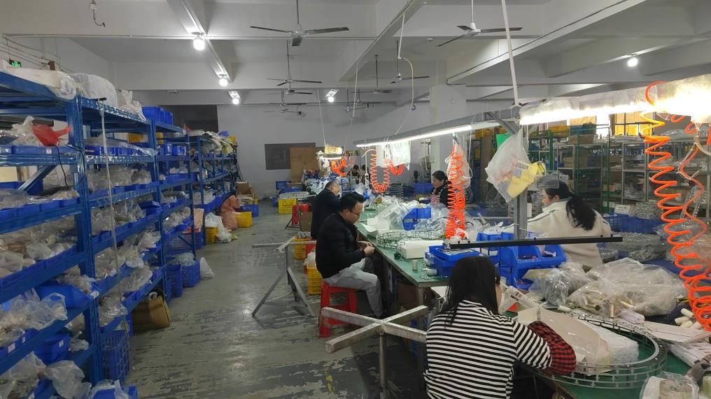 Zhongshan Xuanda Lighting Co., Ltd. Crystal Chandeliers