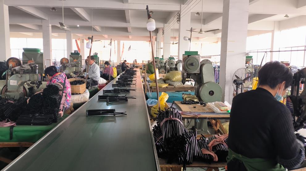 Zhejiang Yunyue Industry Co., Ltd. Folding Chairs
