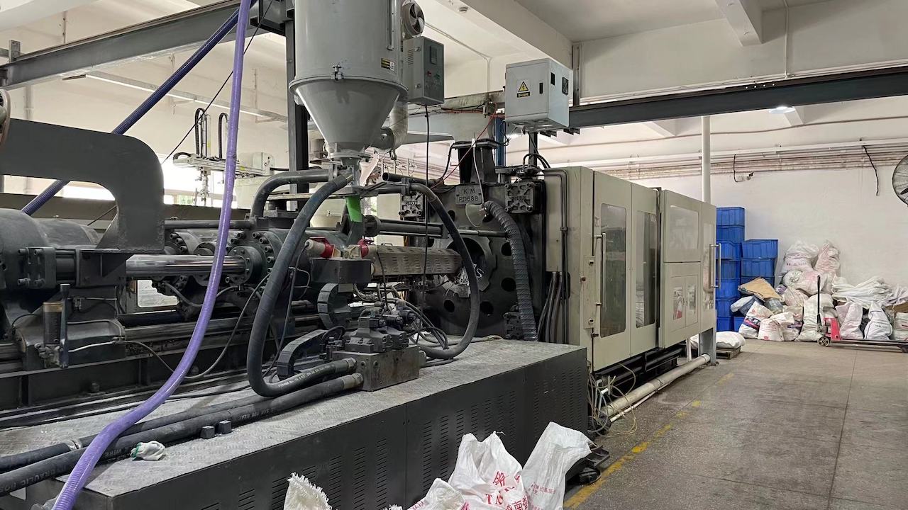 Shenzhen Xiangrun Technology Innovation Group Co., Ltd. factory image 6