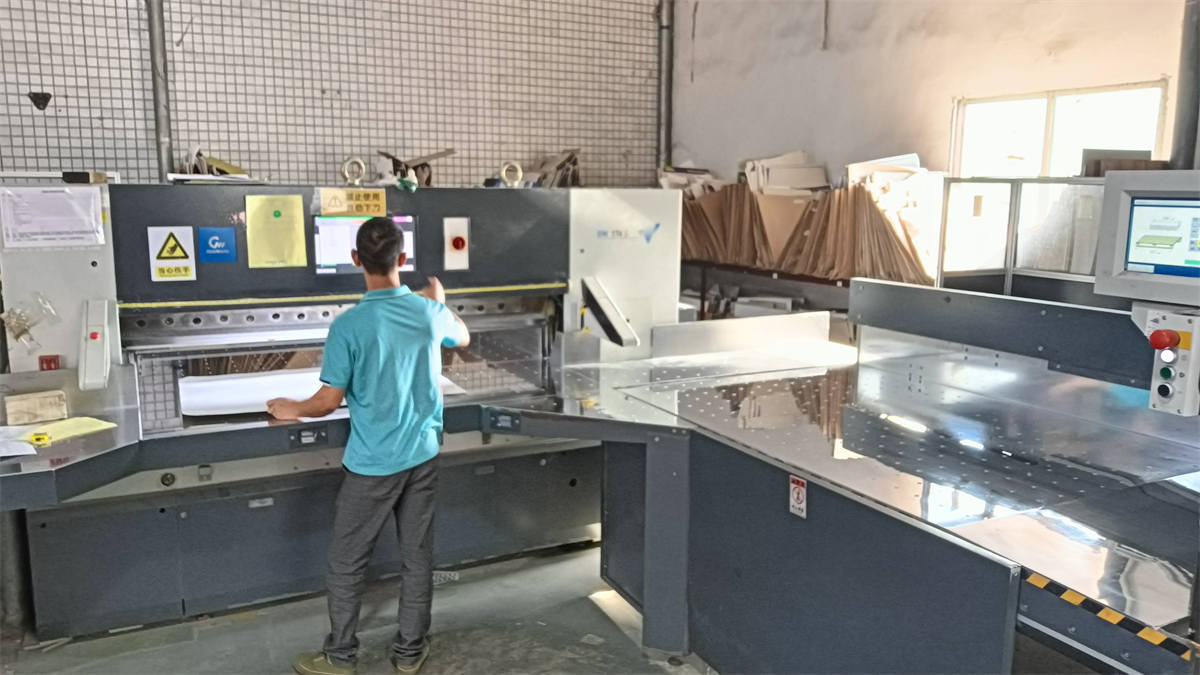 Shenzhen WOW Packaging Display Co., Ltd. POP Display