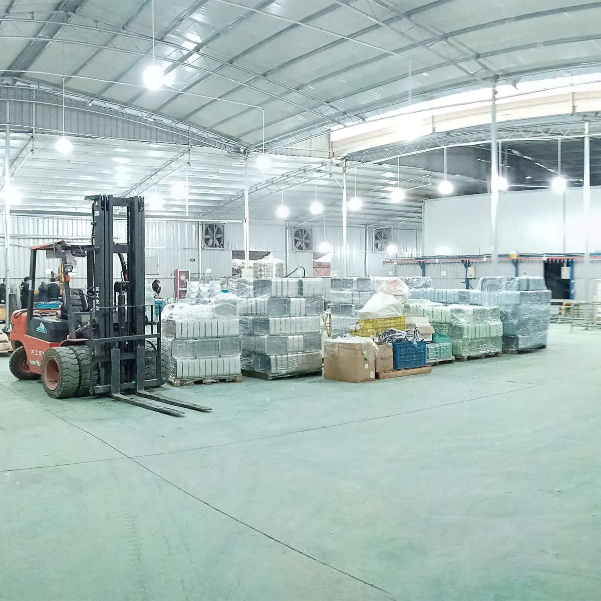 Taizhou Hengchuang Homeware Co., Ltd. Rolling Storage Carts