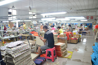 Hebei Baicaoyuan Non-Woven Products Co., Ltd. Oxford cloth storage boxes
