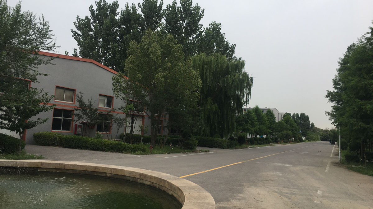 Qingdao Haoyutian Industry and Trade Co., Ltd. full strip eyelashes