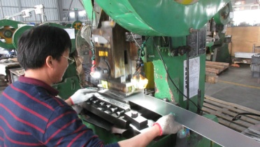 J&J Industries Co., Ltd. Chef Knife