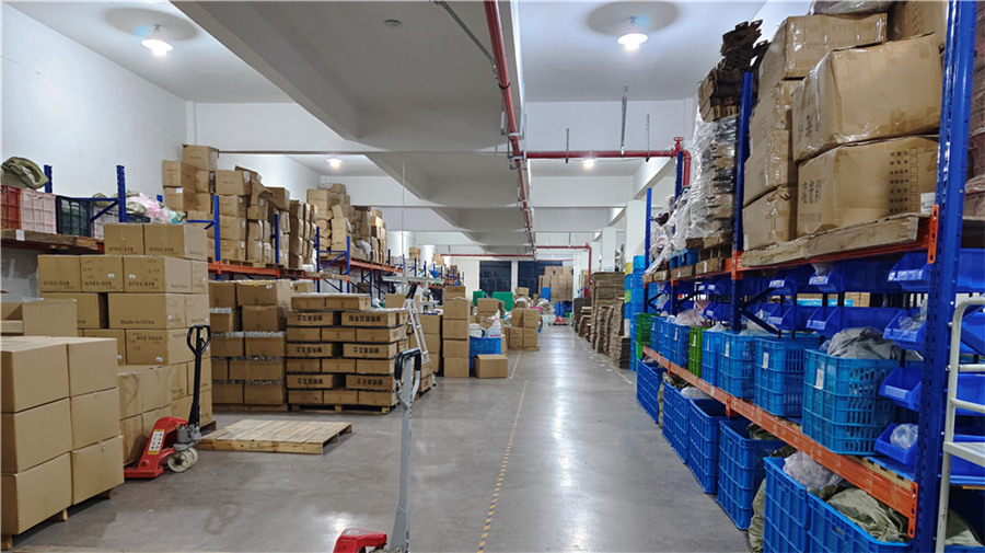 Zhejiang Elengic Houseware Co., Ltd. Glass Water Bottle