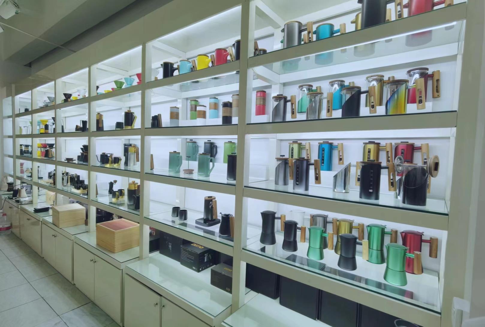 Guangzhou Donghan Ceramics Co., Ltd. Ceramic Mugs