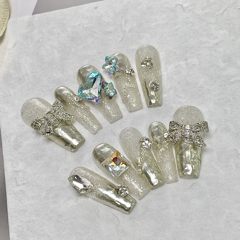 Quzhou Saiqin Trading Co., Ltd. Wholesale New Arrival pure handmade fingernails 10pcs/set Luxury Full Cover black and blue diamond press on nails
