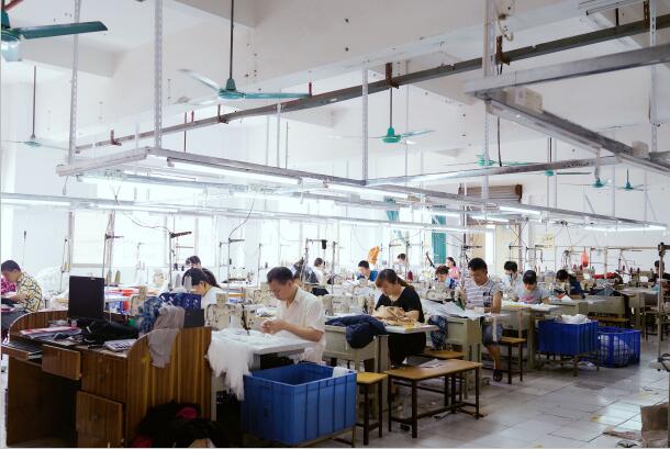 Dongguan Fengzhi Fashion Garments Co., Ltd. Hoodies & Pullovers