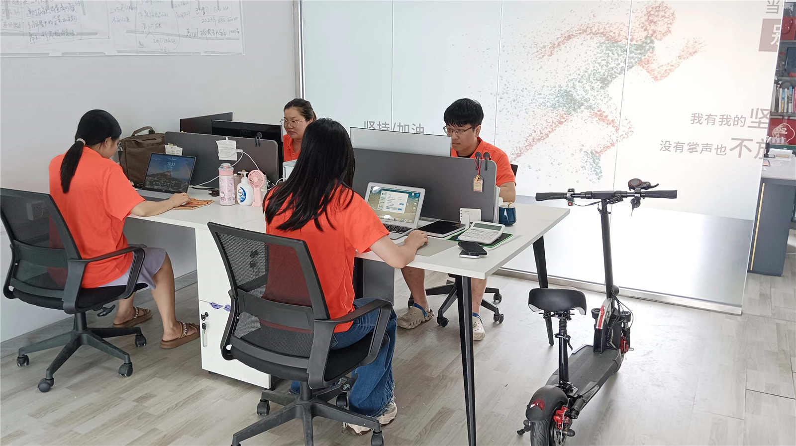 Shenzhen Fuhongjin Trading Co., Ltd. Mountain Bikes