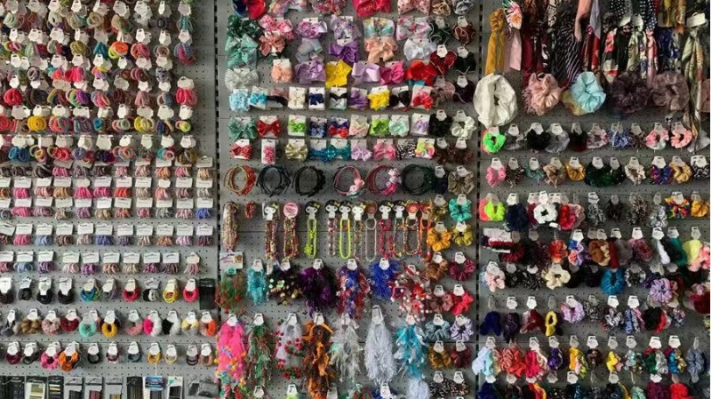 Yiwu Belle World Jewellery Co., Ltd. Hair Pins