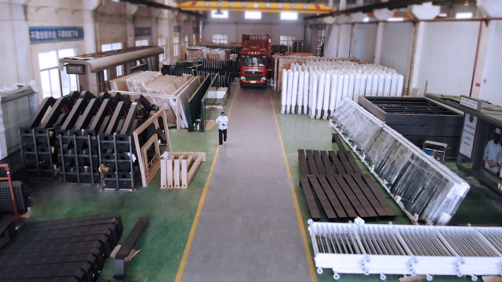 Guangzhou Yeroo Steel Structure Co., Ltd. LED Advertising Display