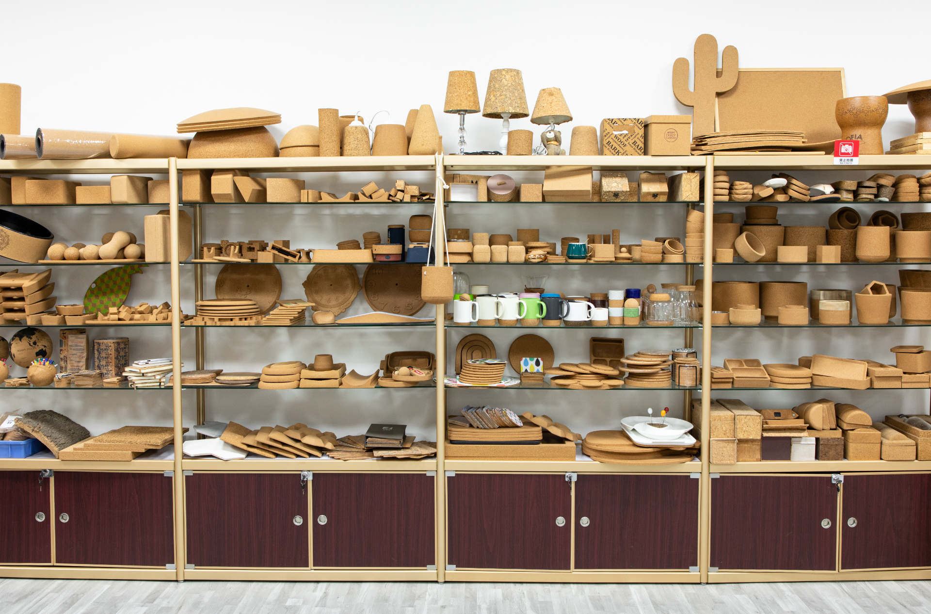 Dongguan Kukesi Cork Co., Ltd. factory image 3