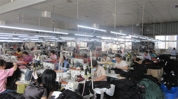 Ningbo Yuxi Clothing Co., Ltd. Halloween costumes
