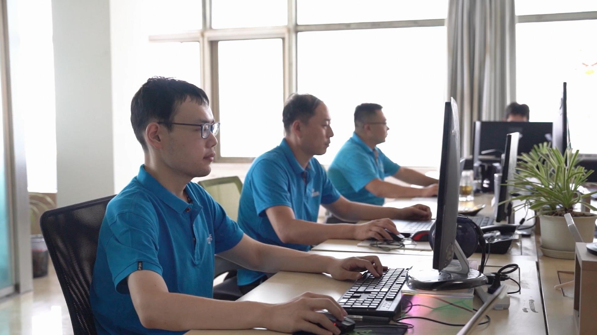 Beijing Fang Yuan Tian Yi Acrylic Products Co., Ltd. Acrylic furniture