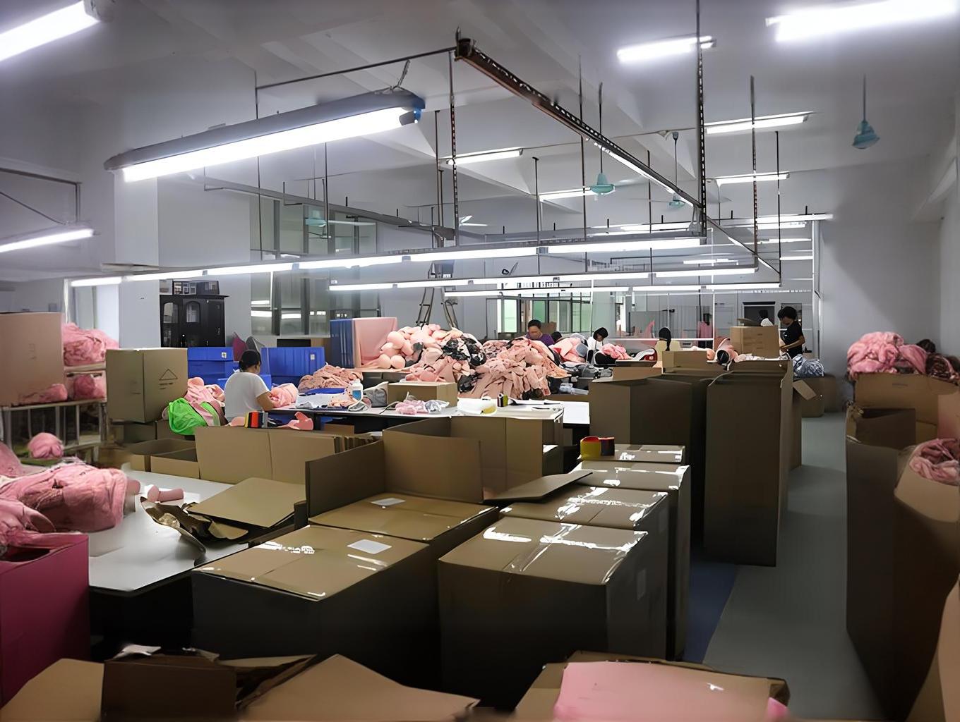 Ningbo Guiqulai Information Technology Co., Ltd. Dildos