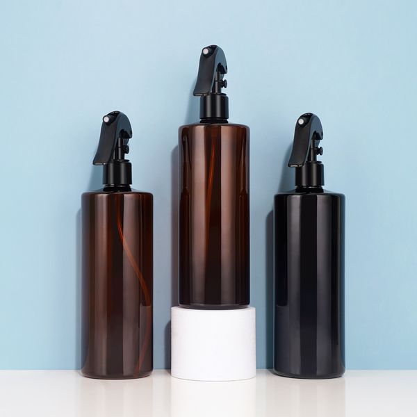 250ml 500ml Empty Cosmetic Manufacturers Flat Shoulder Amber Black Colors Pet Plastic Mist Spray Pump Bottle Trigger Pump Bottle