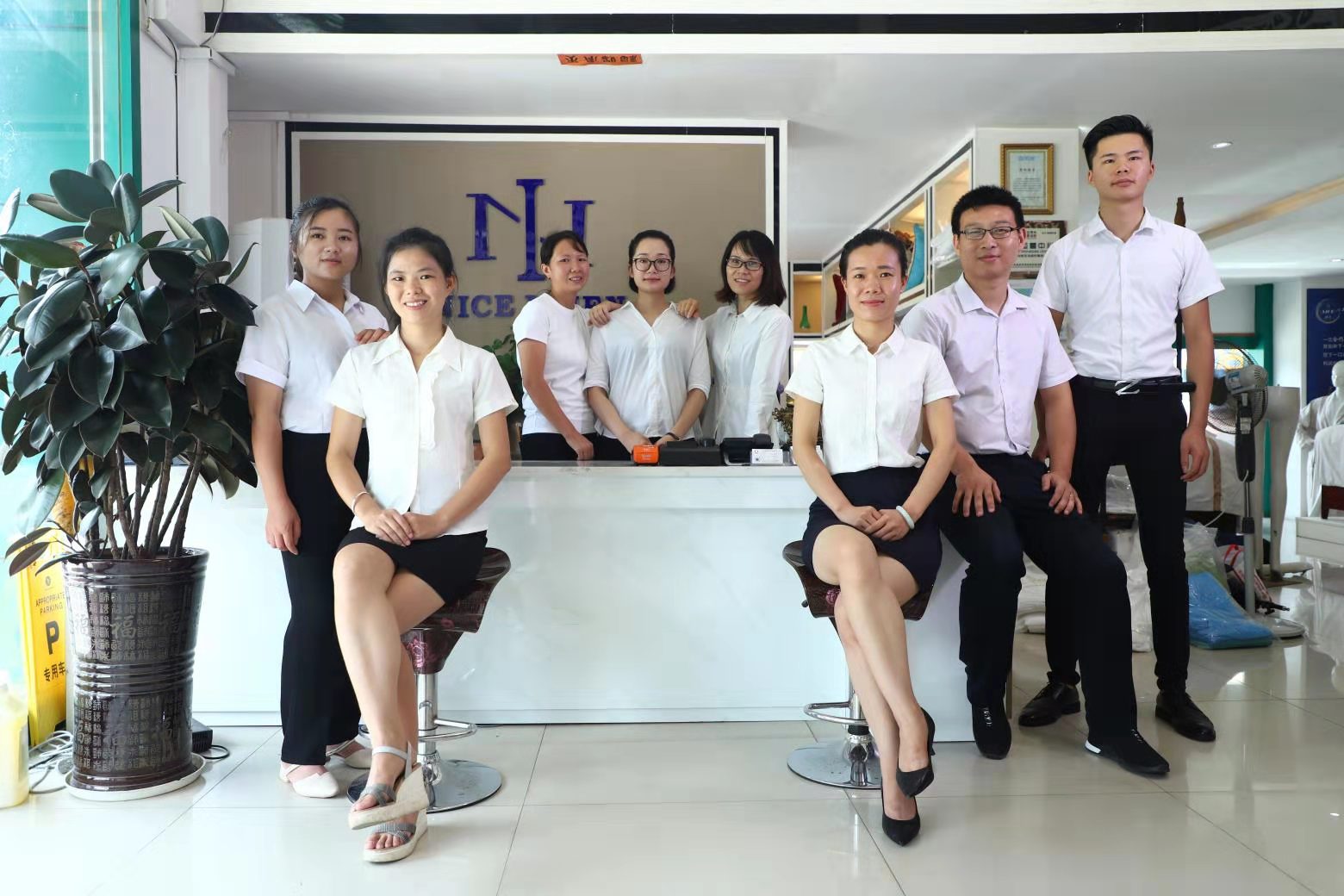 Guangxi Hanbi Textile Co., Ltd. Bedding Sets