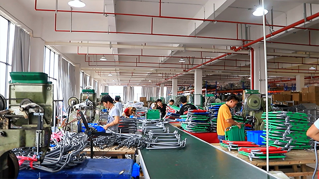 Ningbo Pinyi Outdoor Technology Co., Ltd. Camping Chair