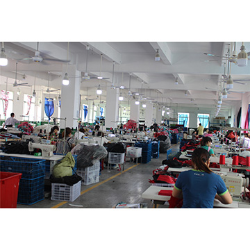 Fujian Wollmay International Co., Ltd. Duffel Bags