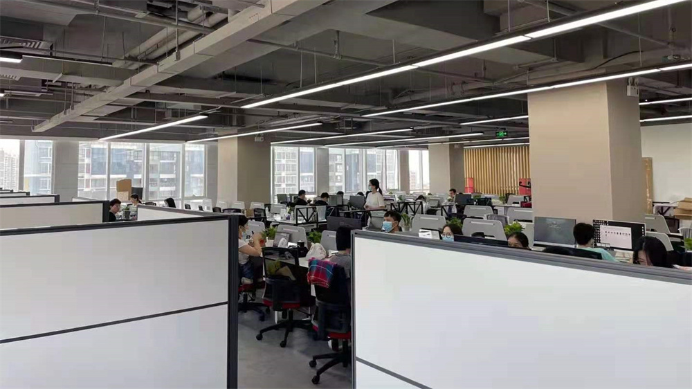 Shenzhen Maxtop Digital Technology Co., Ltd. Kids Smart Watch