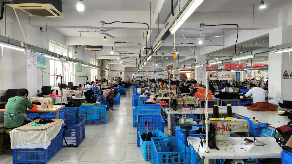 Jiangsu Topdive Sports Goods Co., Ltd. Neoprene Fabric