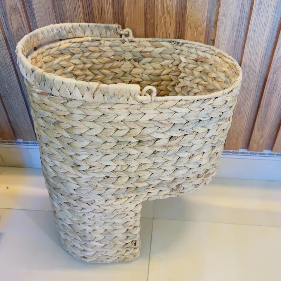 BAO MINH MANUFACTURER JSC Water Hyacinth Basket With Strong Handle Smart Gadgets Storage Basket For Kitchen Home Decoration Best Seller 2024