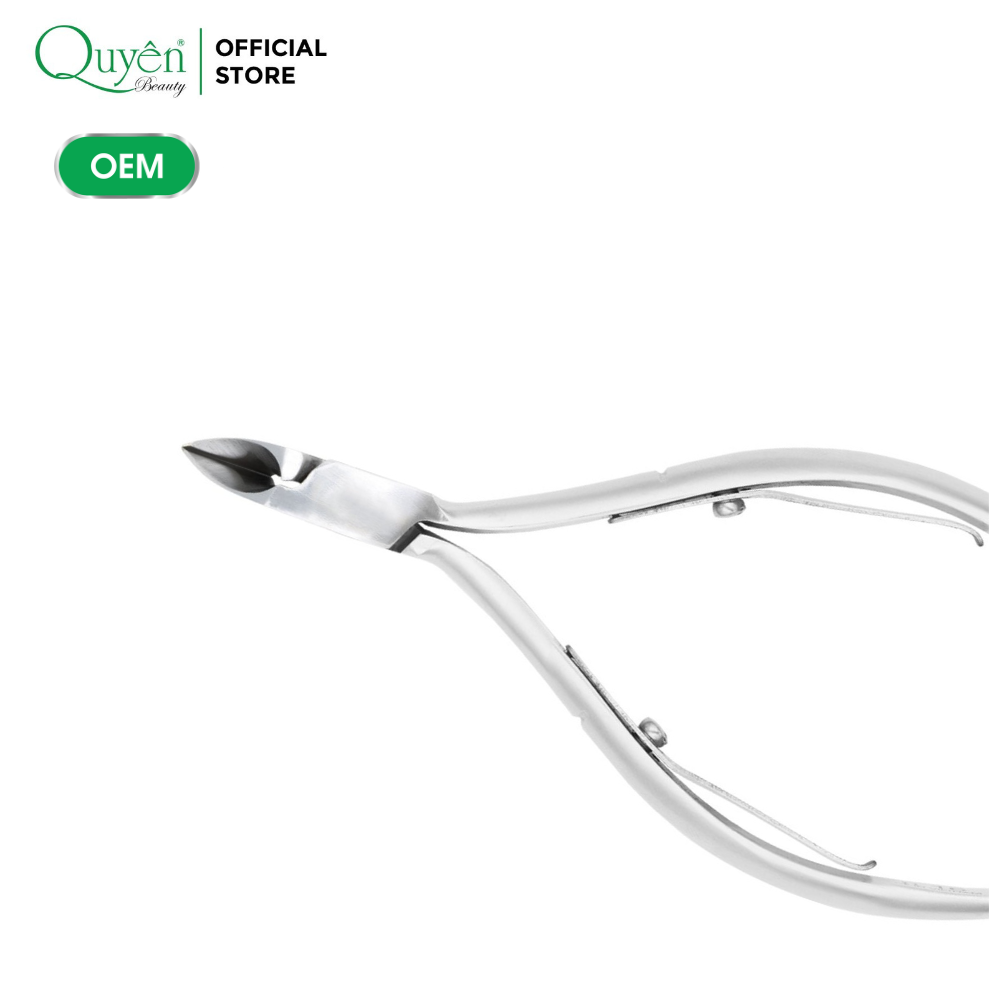 QUYEN BEAUTY TRADING COMPANY LIMITED Quyen Beauty Vietnam's High Quality VNC-0032 Stainless Steel Nail Clipper OEM Cuticle Nippers Pedicure Set Professional Gray Hot