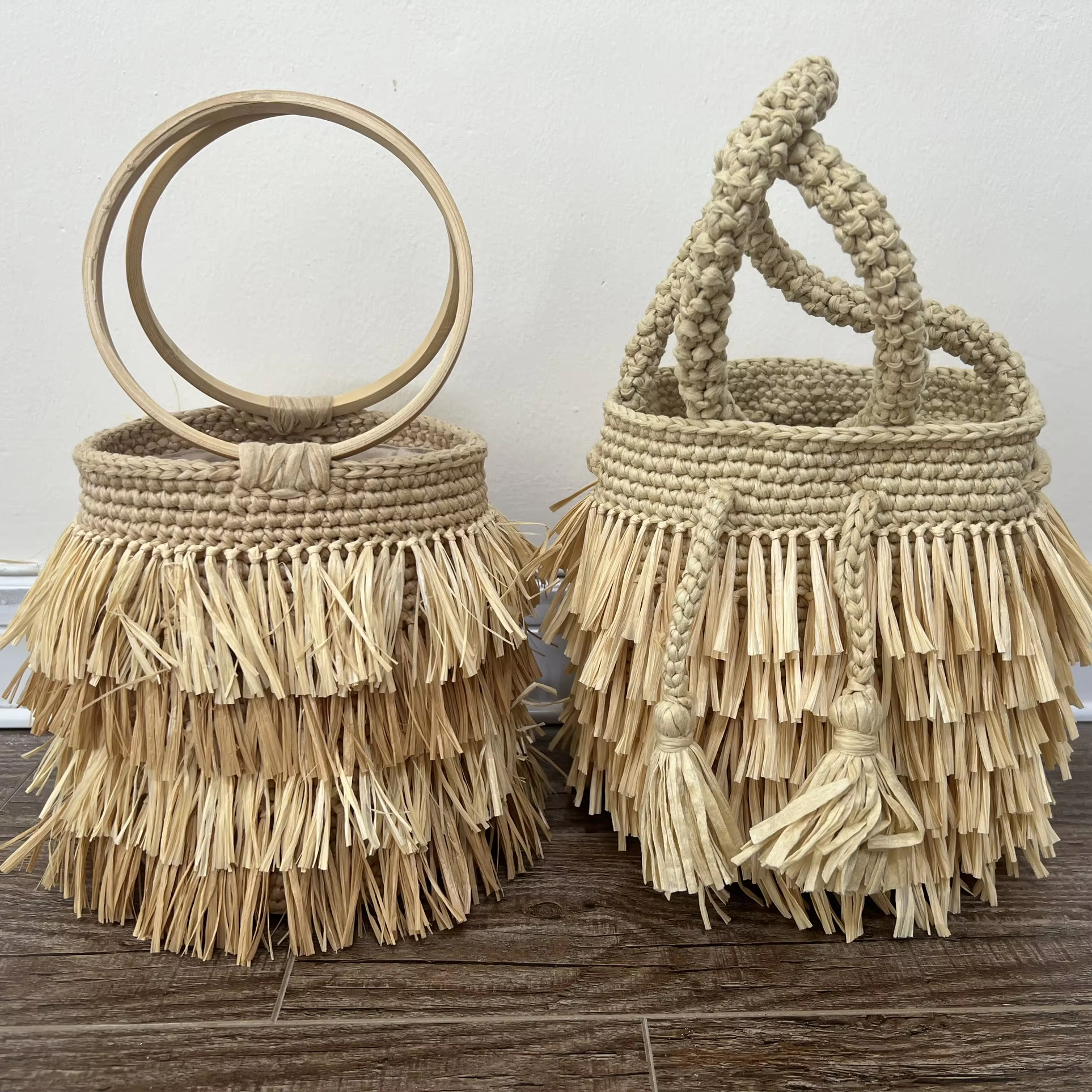 BAO MINH MANUFACTURER JOINT STOCK COMPANY Raffia Fringe Bucket Bag, Straw Beach Basket with Fringes